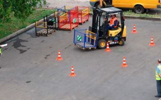 Как получить удостоверение на погрузчик водителю?