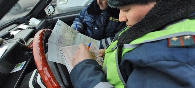 За какие нарушения могут забрать права?